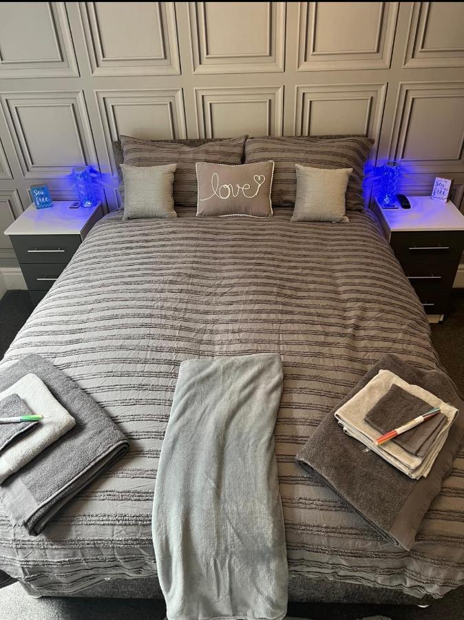 Sea View Lavish Apartment Sky Tv Whirlpool Bath Huge Balcony Newly Refurbished Bridlington Eksteriør bilde