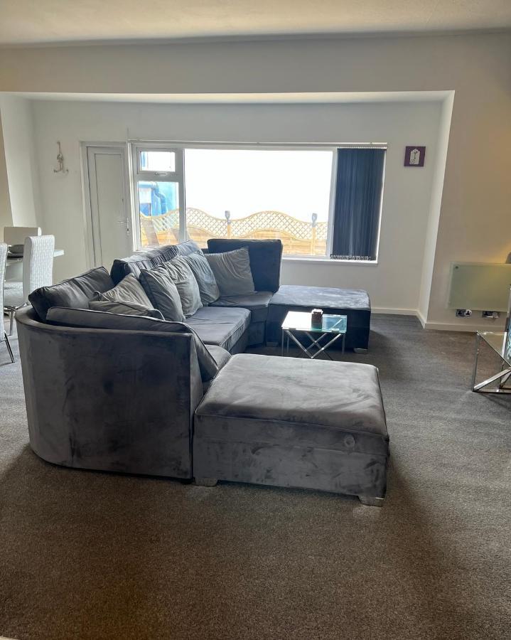 Sea View Lavish Apartment Sky Tv Whirlpool Bath Huge Balcony Newly Refurbished Bridlington Eksteriør bilde